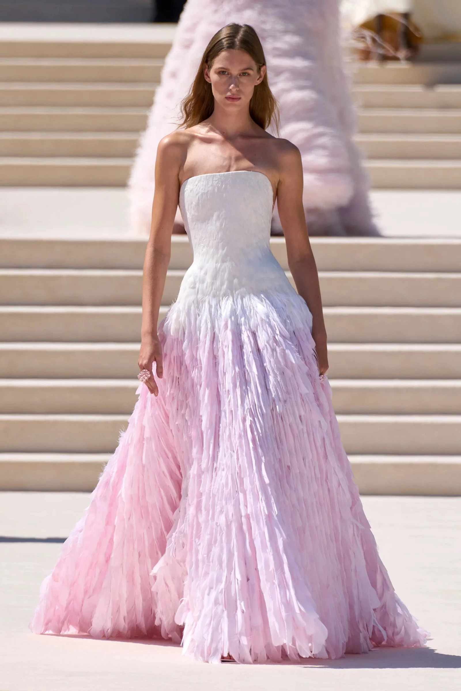 Фото: Vogue Runway 6