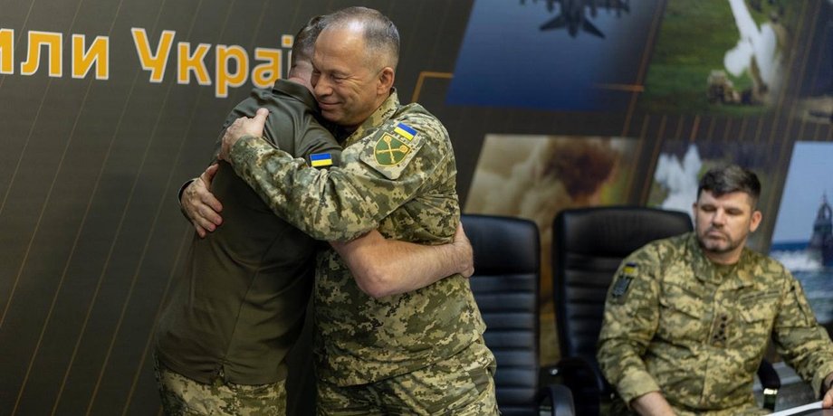 Драпатий перебрав командування ЗСУ: Сирський озвучив побажання 4 Драпатий перебрав командування ЗСУ: Сирський озвучив побажання 4