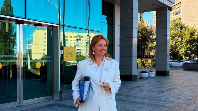 За першою заступницею міністра розвитку громад та територій Альоною Шкрум, було подано прохання про звільнення за її власною ініціативою. 2