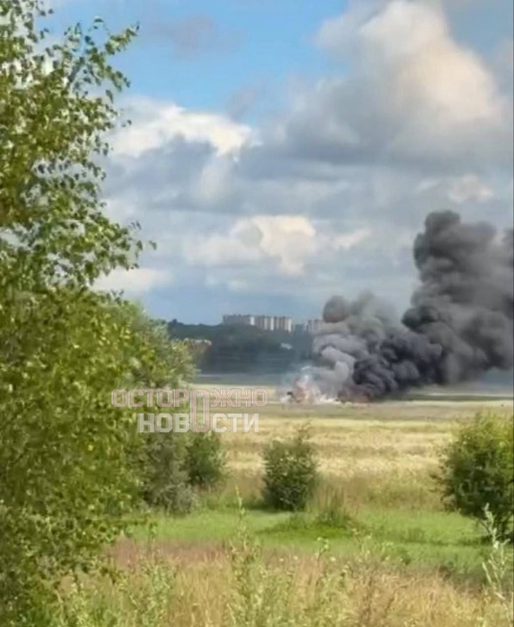 Винищувач Су-57 зазнав катастрофи: пілот успішно катапультувався 7 Винищувач Су-57 зазнав катастрофи: пілот успішно катапультувався 7