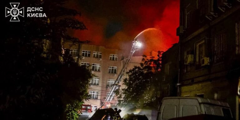 Наслідки атаки на Київ: ДСНС оновила дані про загиблих та постраждалих 22