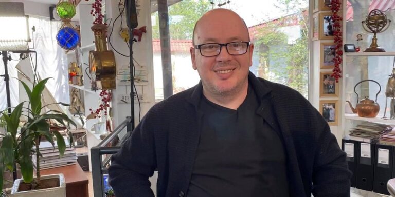 Смерть блогера Слави Се: як COVID-19 обірвав життя психолога, сантехніка та батька 65 Смерть блогера Слави Се: як COVID-19 обірвав життя психолога, сантехніка та батька 9