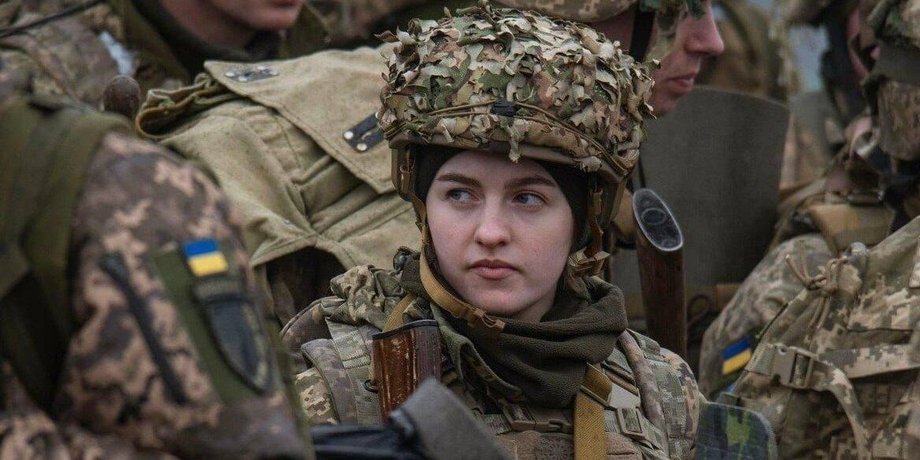 Мобілізація жінок: кого Україна першими відправить захищати Батьківщину — прогнозує військовий експерт 2 Мобілізація жінок: кого Україна першими відправить захищати Батьківщину — прогнозує військовий експерт 2