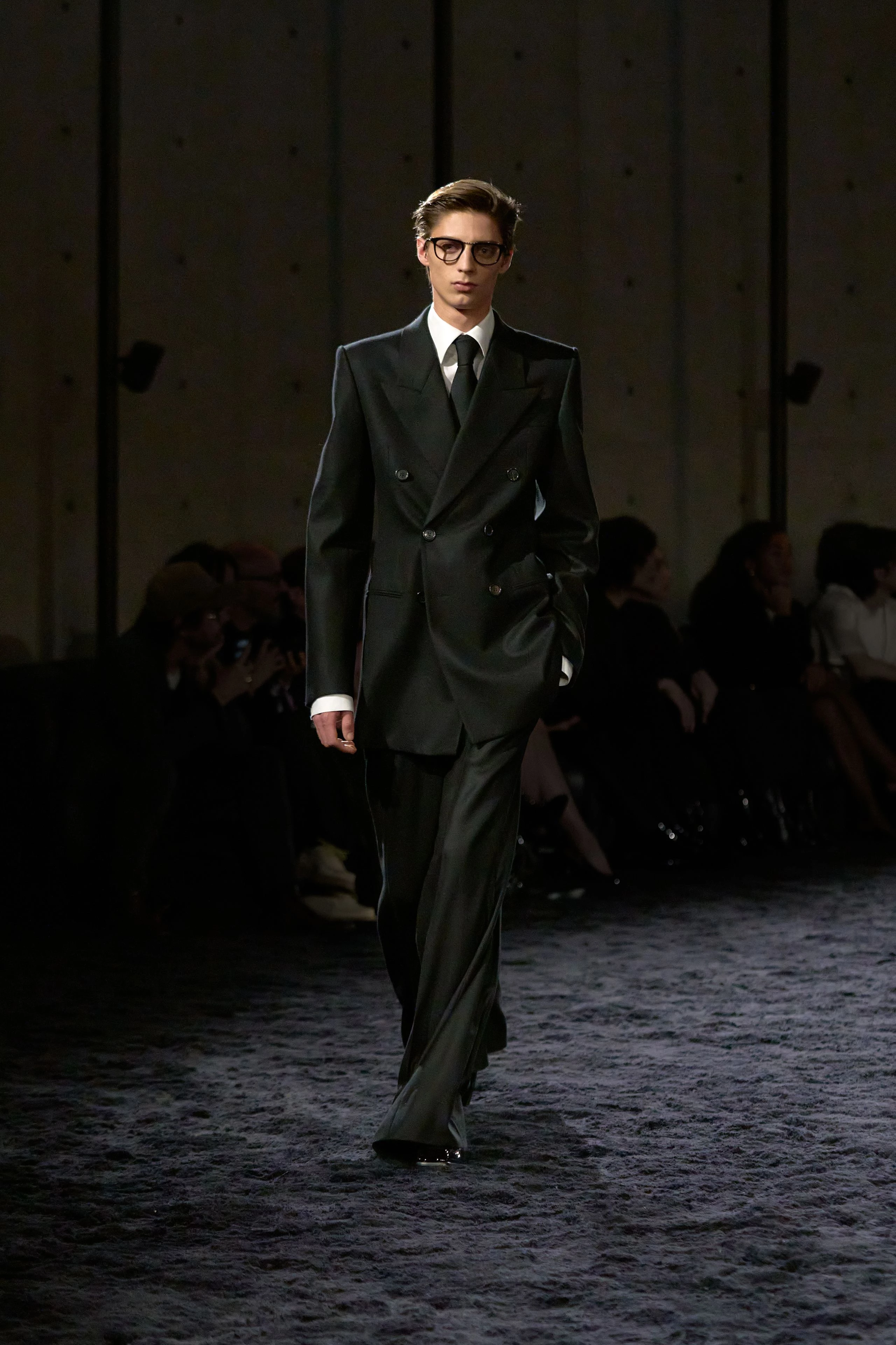 Saint Laurent, осінь-зима 2024/20253