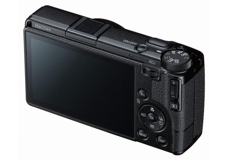 Ricoh GR IVx: Компактний фотоапарат для створення вражаючого контенту 4 Ricoh GR IVx: Компактний фотоапарат для створення вражаючого контенту 4