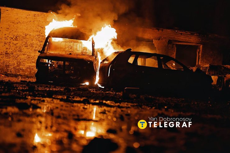 Київ відбиває масовану атаку: 12 загиблих, десятки поранених. 10 Київ відбиває масовану атаку: 12 загиблих, десятки поранених. 10