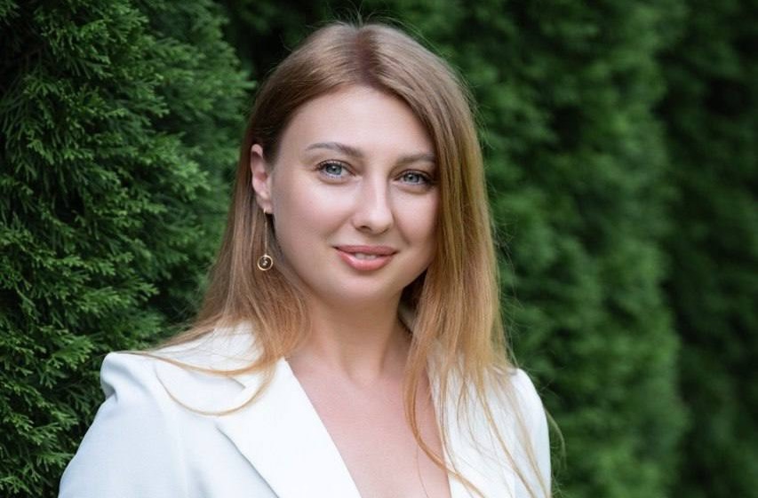 «Мріяла про стоматологію з дитинства»: Анна Іщик розповіла про професійний шлях від України до США 1 «Мріяла про стоматологію з дитинства»: Анна Іщик розповіла про професійний шлях від України до США