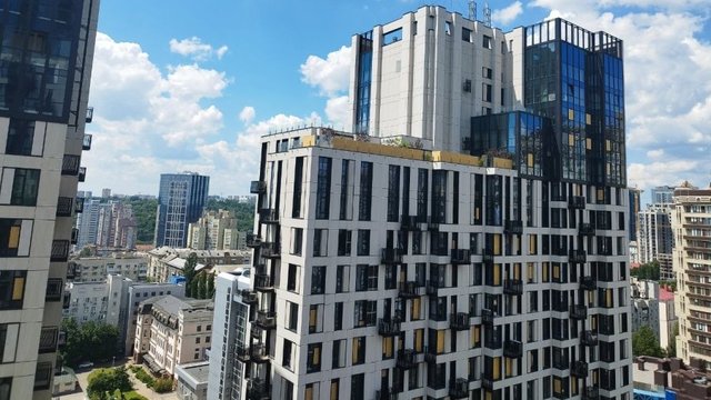 Кількість новобудов, що виходять на ринок у Києві у 2026 році, скоротилася на 40% – за даними “ЛУН”