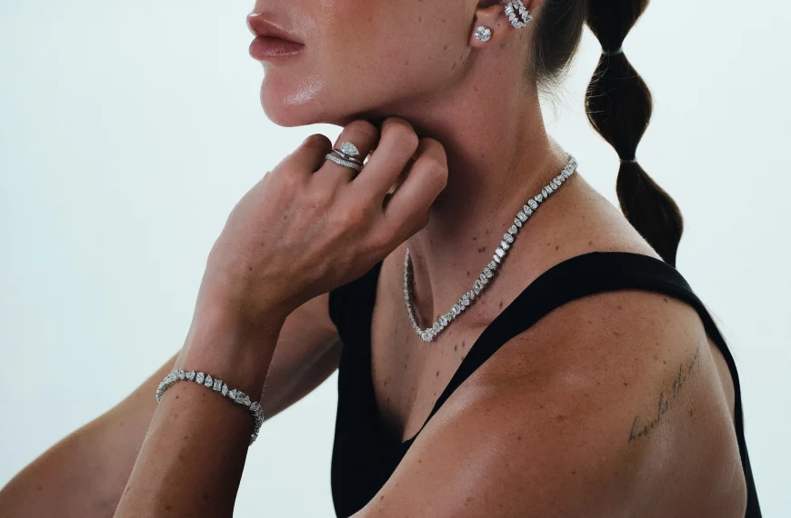 Еліна Світоліна та SOLO for Diamonds запалюють нову колекцію коштовностей