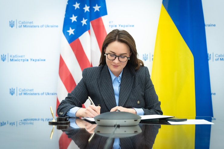 Україна шукає нового посла в США: чому кандидатура Зеленського так і не знайшла свого обличчя 5 Україна шукає нового посла в США: чому кандидатура Зеленського так і не знайшла свого обличчя 5