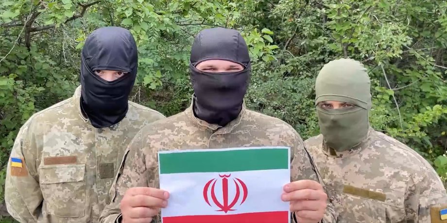 Військові в одностроях ЗСУ погрожують Ірану: мережею шириться відео</div> 3