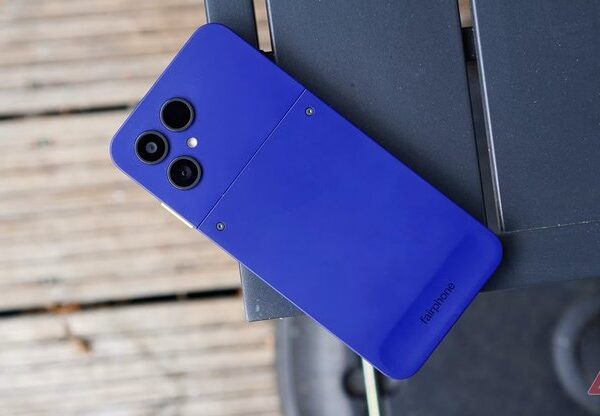 Головна 81 Обирайте смартфон, що слугуватиме роками: знайомимося з Fairphone, HMD та…