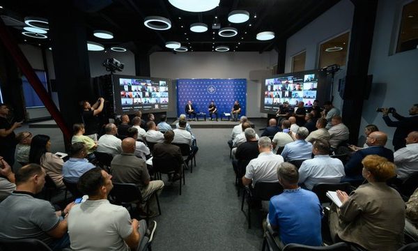 Карпатський інтеграційний проект збере більше п’ятисот представників бізнесу з різних країн – Зеленський