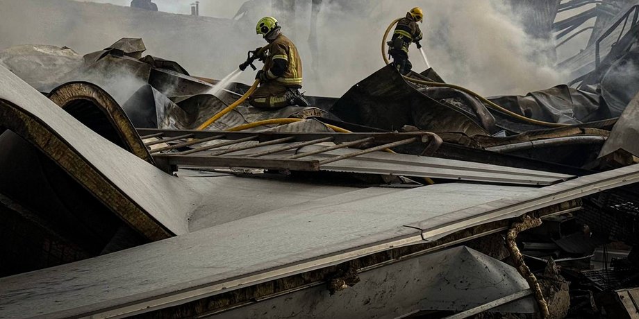 Близько пів мільйона квадратів складів знищено російськими обстрілами за місяць 2