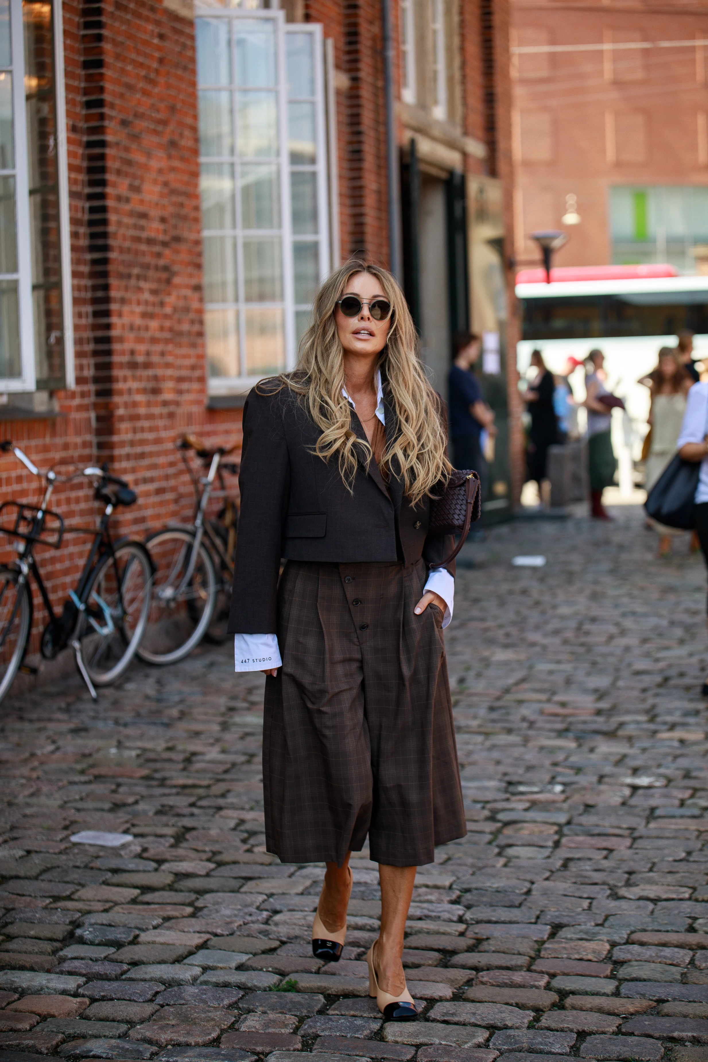 Copenhagen Fashion Week: Вибираємо найстильніші образи від гостей 66 Copenhagen Fashion Week: Вибираємо найстильніші образи від гостей27