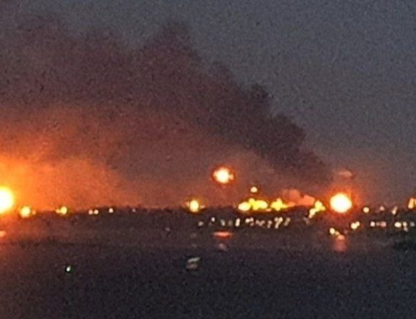 Головна 89 ЗСУ завдають нищівних ударів: палають НПЗ, промзона та авіабаза в…