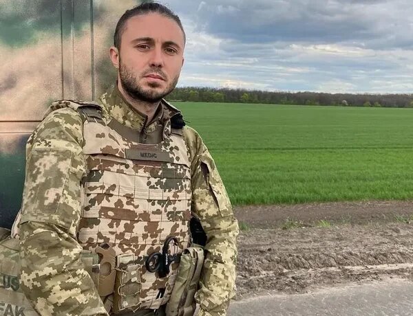 Скасувати бронювання від мобілізації: акторам, співакам та ведучим готують заборону