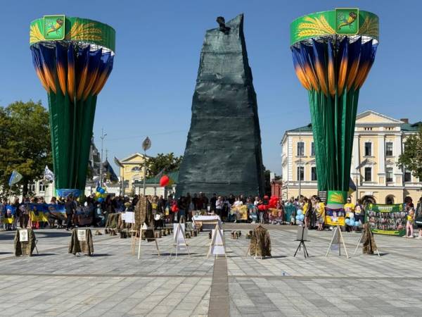 Харків'яни об'єдналися: потужна акція на підтримку родин безвісти зниклих 13
