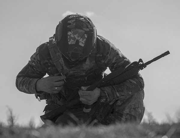 Смерть у ТЦК: Застрелився через нерозділене кохання?
