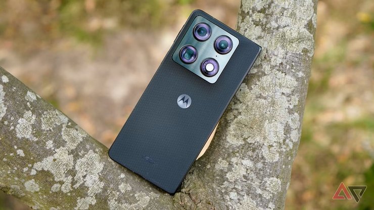 Motorola перевершує Samsung Galaxy: розкрито ключові переваги для вашого вибору 4 Motorola перевершує Samsung Galaxy: розкрито ключові переваги для вашого вибору 4