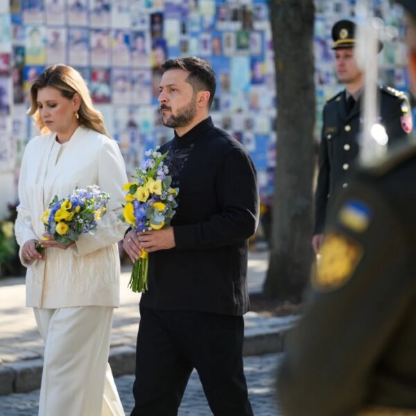 Зеленська засяяла в українському дизайні на святі Незалежності