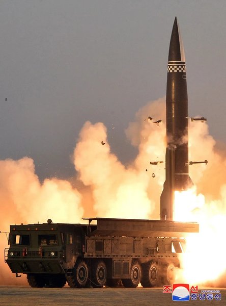 Північна Корея озброює Росію: нові балістичні ракети KN-30 вже в арсеналі РФ