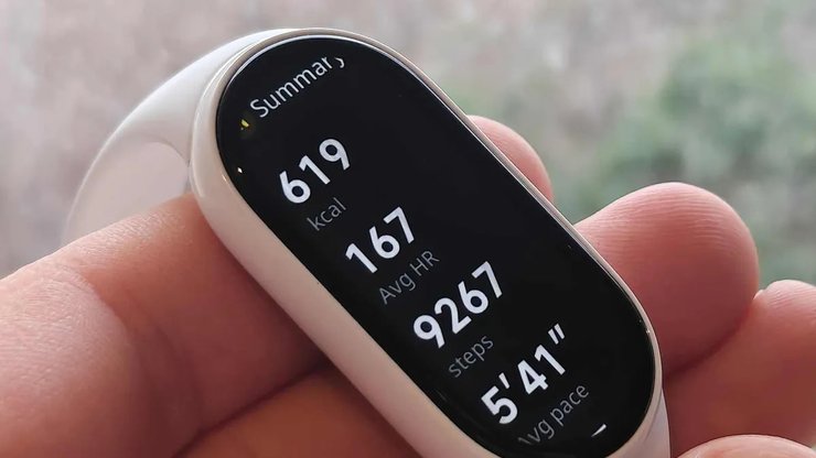 Xiaomi: розумний фітнес-трекер, що кидає виклик Apple Watch 9 Xiaomi: розумний фітнес-трекер, що кидає виклик Apple Watch 9