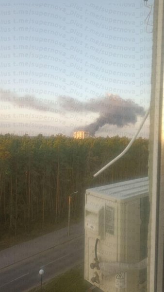 Дрони атакували НПЗ на Самарщині: у Сизрані палає нафтопереробне підприємство 6 Дрони атакували НПЗ на Самарщині: у Сизрані палає нафтопереробне підприємство 6