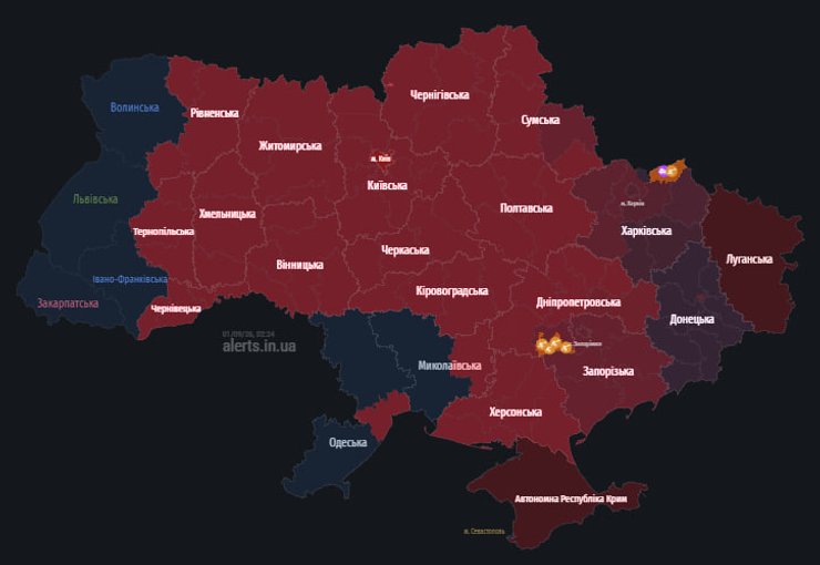 Київ під вогнем: столиця відбиває ракетну атаку “Цирконами”