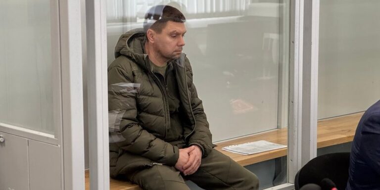 Екскомандувача Повітряних сил Андрія України підозрюють у незаконному збагаченні 14 Екскомандувача Повітряних сил Андрія України підозрюють у незаконному збагаченні 14