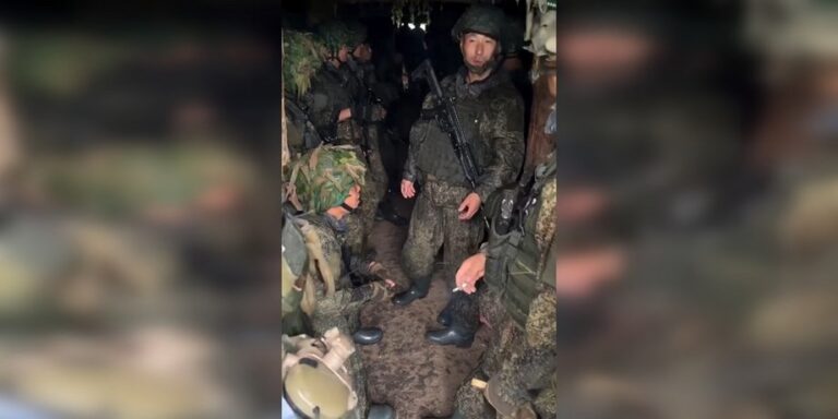 Солдати КНДР знову в Україні: кадри свідчать про прибуття нових сил 18 Солдати КНДР знову в Україні: кадри свідчать про прибуття нових сил 18
