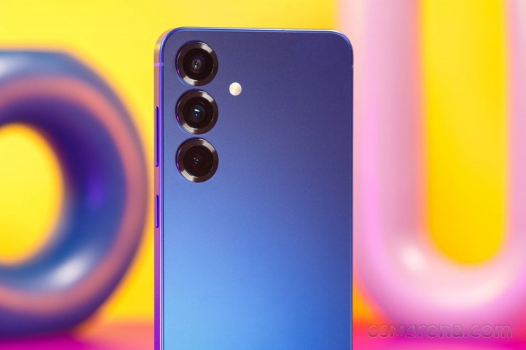 Xiaomi, Motorola, OnePlus: обирай свій флагман 2026 року на заміну Galaxy S26 FE 8 Xiaomi, Motorola, OnePlus: обирай свій флагман 2026 року на заміну Galaxy S26 FE 8