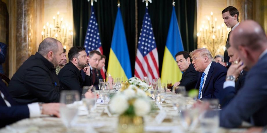 Українці стурбовані: Politico розкриває побоювання щодо переговорів про завершення війни з Росією 2 Українці стурбовані: Politico розкриває побоювання щодо переговорів про завершення війни з Росією 2