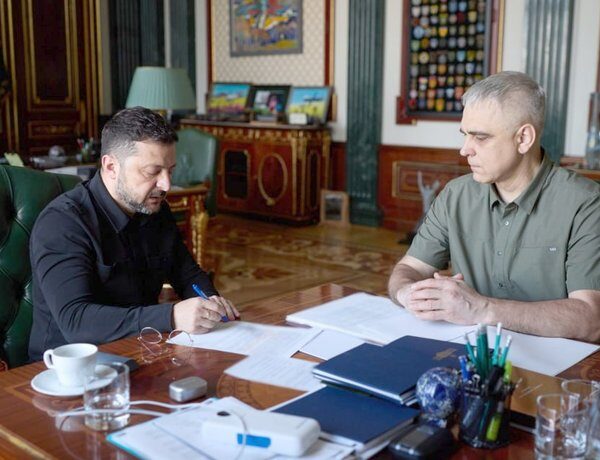 Головна 58 СБУ розкриває карти: Зеленський ставить нові виклики перед Покладом.