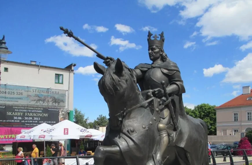 Головна 114 Таємниця загибелі археологів біля гробниці Казимира IV: шокуючі кадри