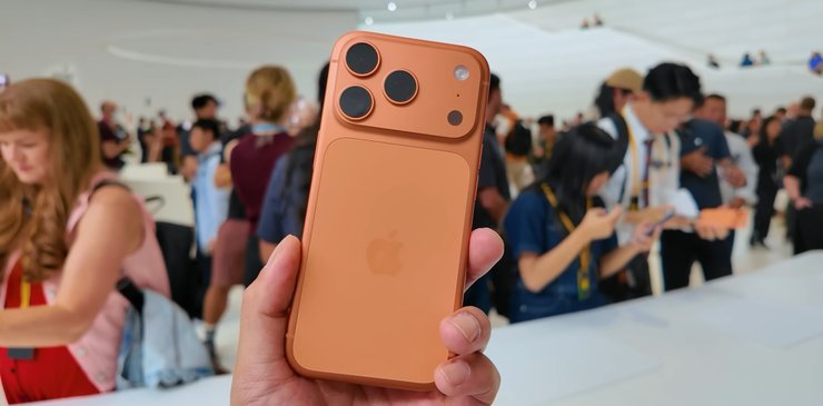 ТОП-5 смартфонів 2026: які камери домінують у флагманах Apple, Google та Vivo 9 ТОП-5 смартфонів 2026: які камери домінують у флагманах Apple, Google та Vivo 9