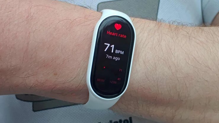 Xiaomi: розумний фітнес-трекер, що кидає виклик Apple Watch 7 Xiaomi: розумний фітнес-трекер, що кидає виклик Apple Watch 7
