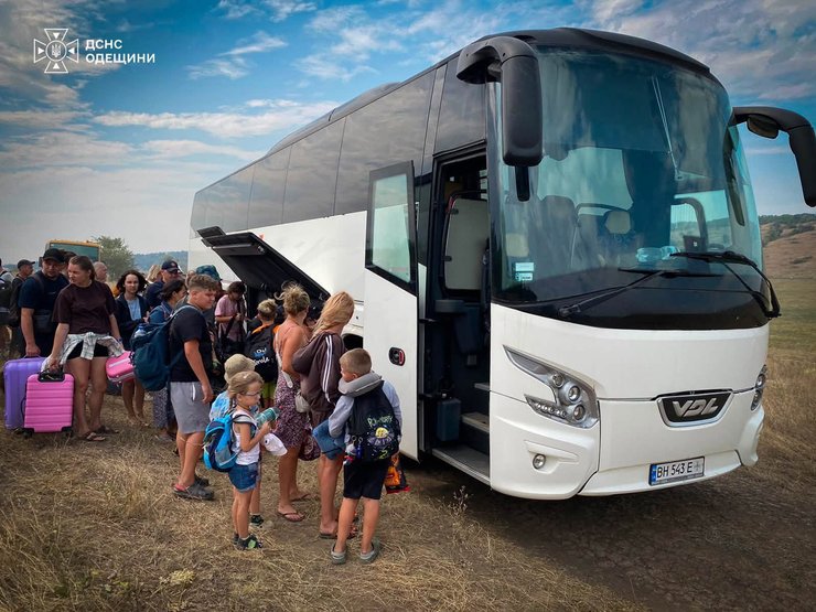 Росіяни двічі атакували поїзд "Житомир-Одеса": наслідки ударів по УЗ 15 Росіяни двічі атакували поїзд "Житомир-Одеса": наслідки ударів по УЗ 15