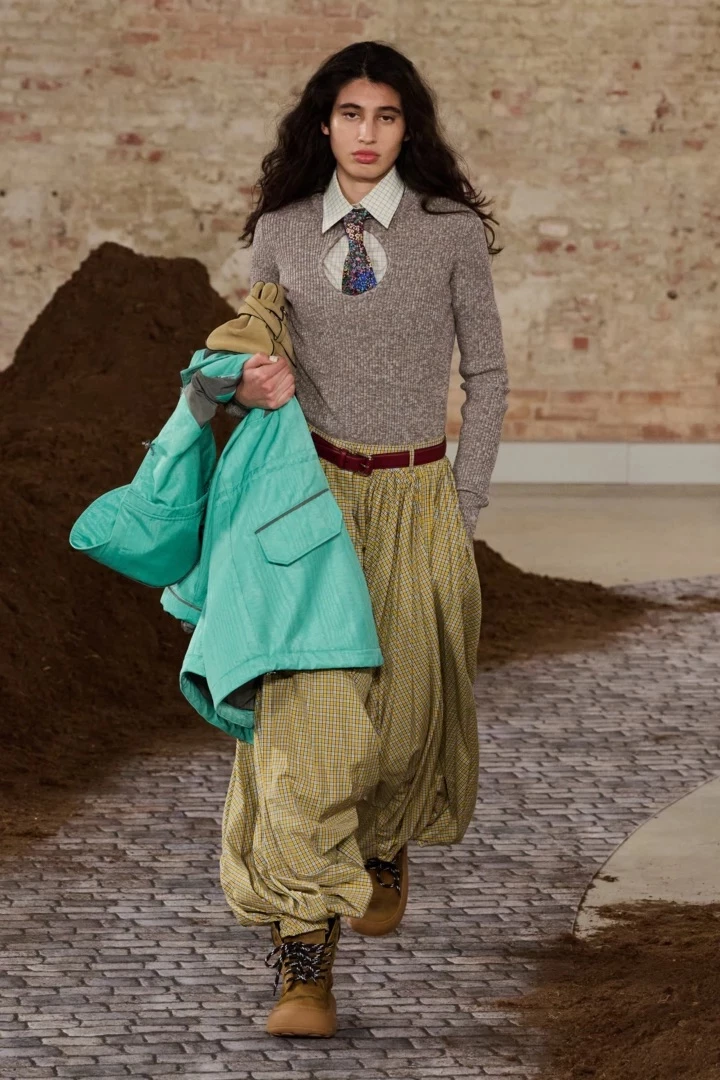 Moschino4