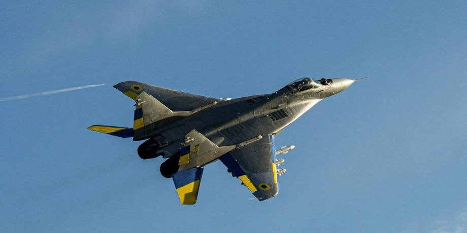 Повітряні сили: МіГ-29 зазнав аварії, пілот врятований — останні деталі 4 Повітряні сили: МіГ-29 зазнав аварії, пілот врятований — останні деталі 4