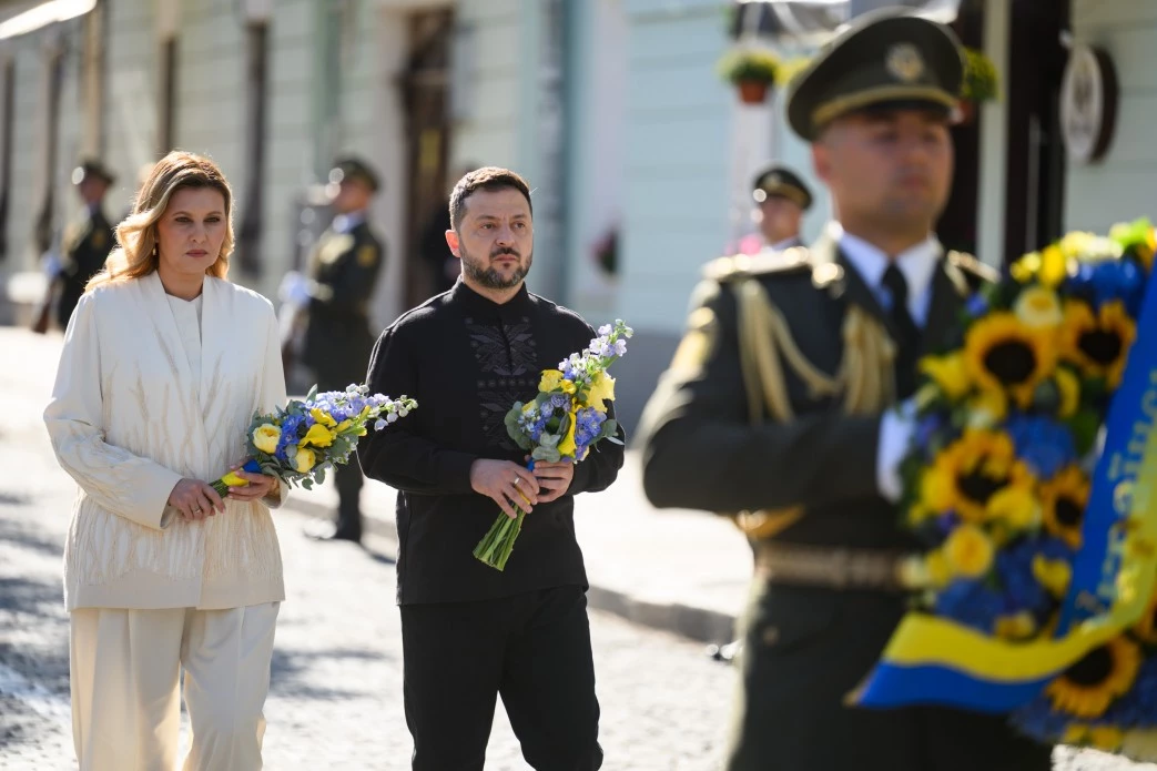 Зеленська засяяла в українському дизайні на святі Незалежності1