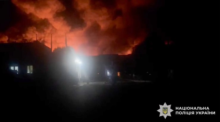 Київ під ударом: ворог застосував балістичні ракети 15 Київ під ударом: ворог застосував балістичні ракети 15