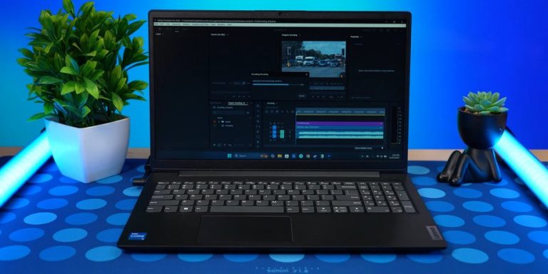 Lenovo приголомшує: новий 15-дюймовий ноутбук працює без підзарядки понад 18 годин 23 Lenovo приголомшує: новий 15-дюймовий ноутбук працює без підзарядки понад 18 годин 22