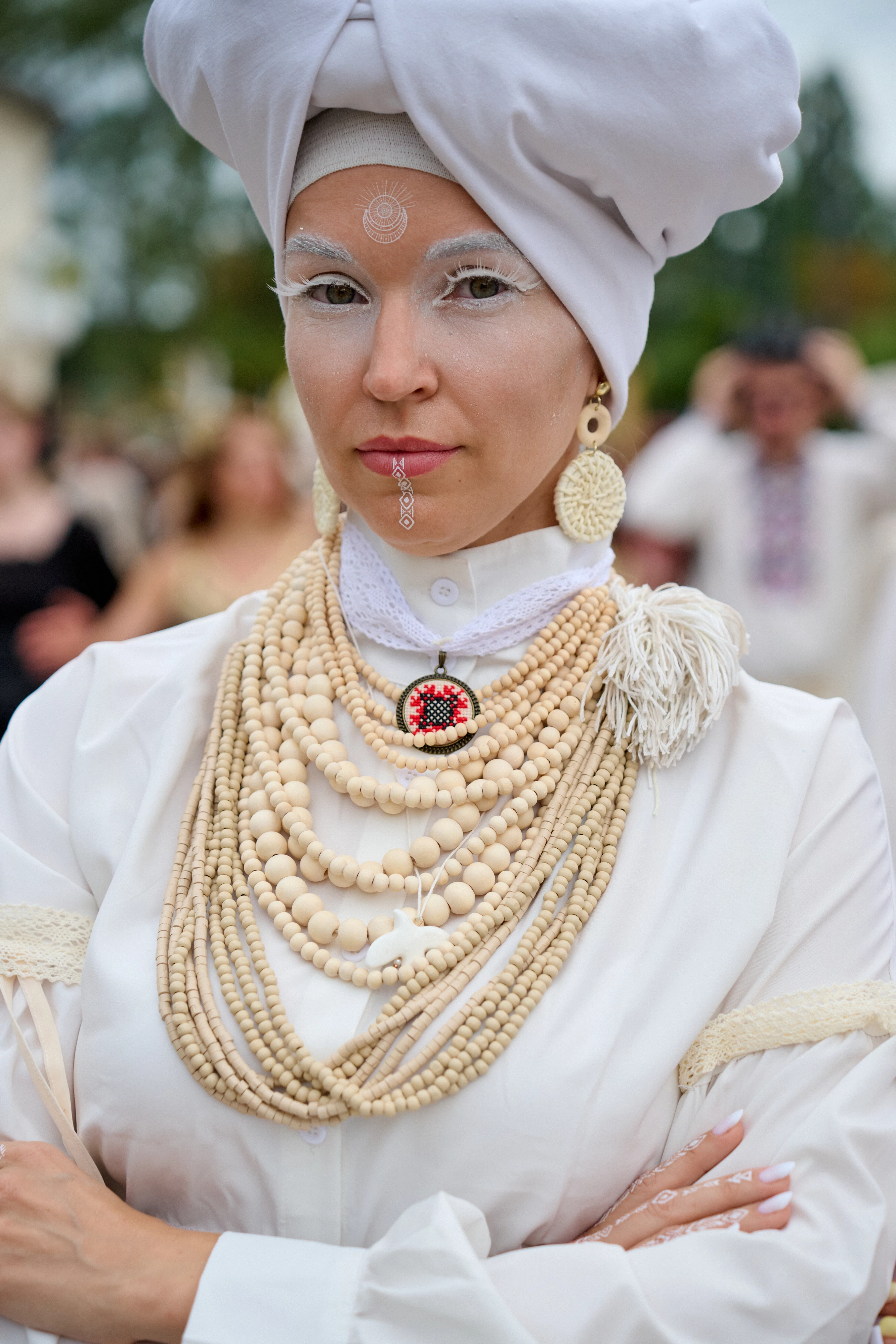 Streetstyle: Найяскравіші луки гостей фестивалю "Вирій"29