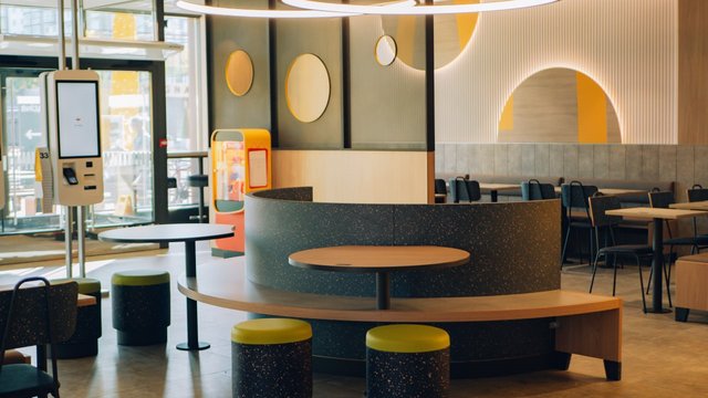 McDonald's відкрито другий заклад у Рівному 2