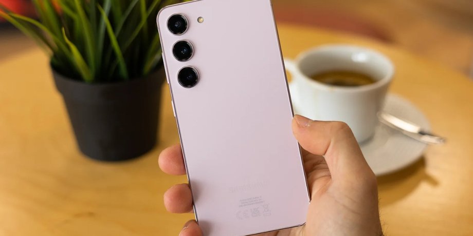 Samsung смартфони: терміново завантажте оновлення для цих моделей