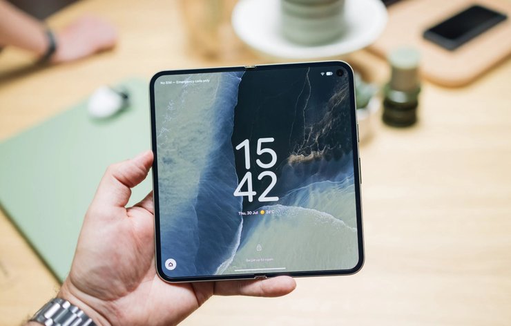 Google розкрила Pixel 11 Pro Fold: деталі, ціни та старт продажів 4 Google розкрила Pixel 11 Pro Fold: деталі, ціни та старт продажів 4
