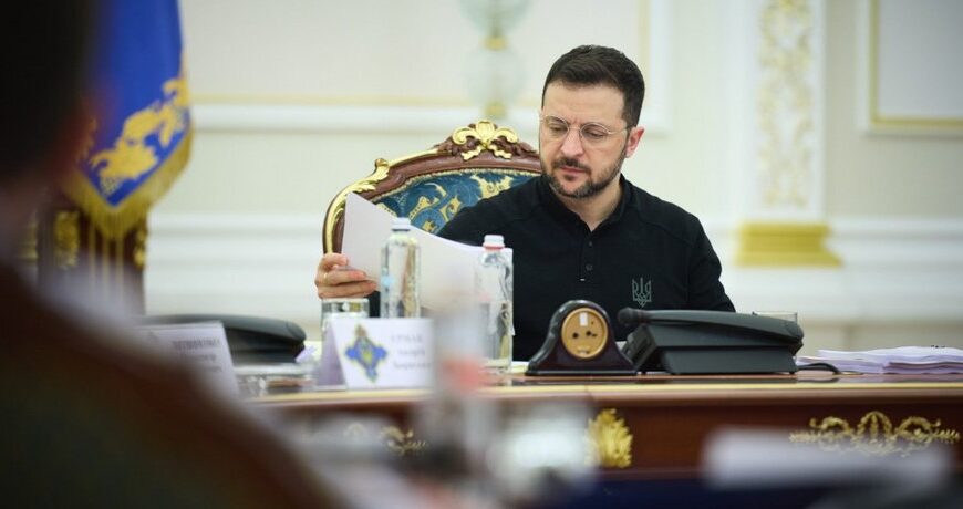 Головна 70 Залужний та Федоров: українці довіряють їм більше, ніж Зеленському