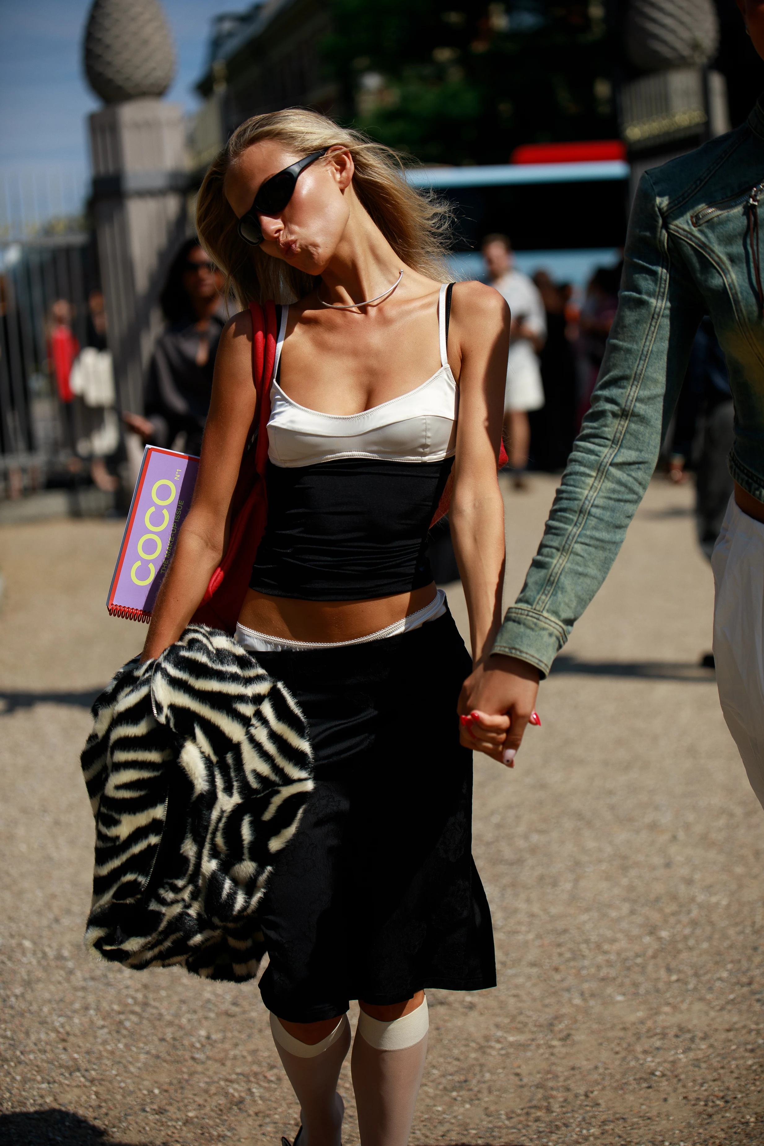 Copenhagen Fashion Week: Вибираємо найстильніші образи від гостей 40 Copenhagen Fashion Week: Вибираємо найстильніші образи від гостей1