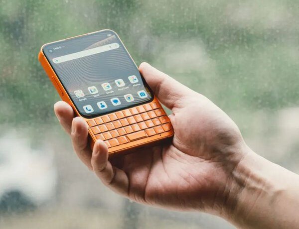 Відкрий для себе дивовижні смартфони з QWERTY: 3 унікальні моделі&hellip;